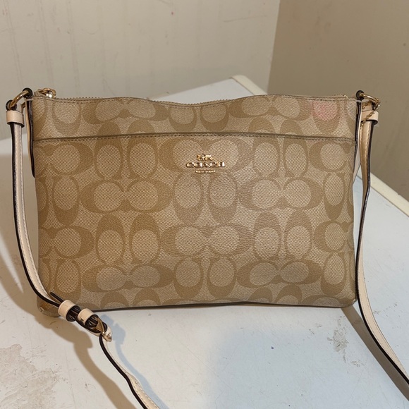 Coach Tan Signature Crossbody Bag - Picture 2 of 12